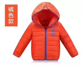 聚焦北京女装批发 时尚卫衣与多元化百货的批发优势